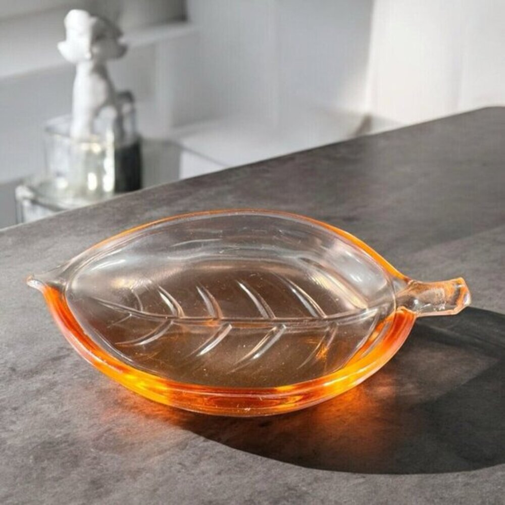 Vintage 1960s Leaf Trinket Dish Plate‎ Pink Depression Glassware Decor Trinket